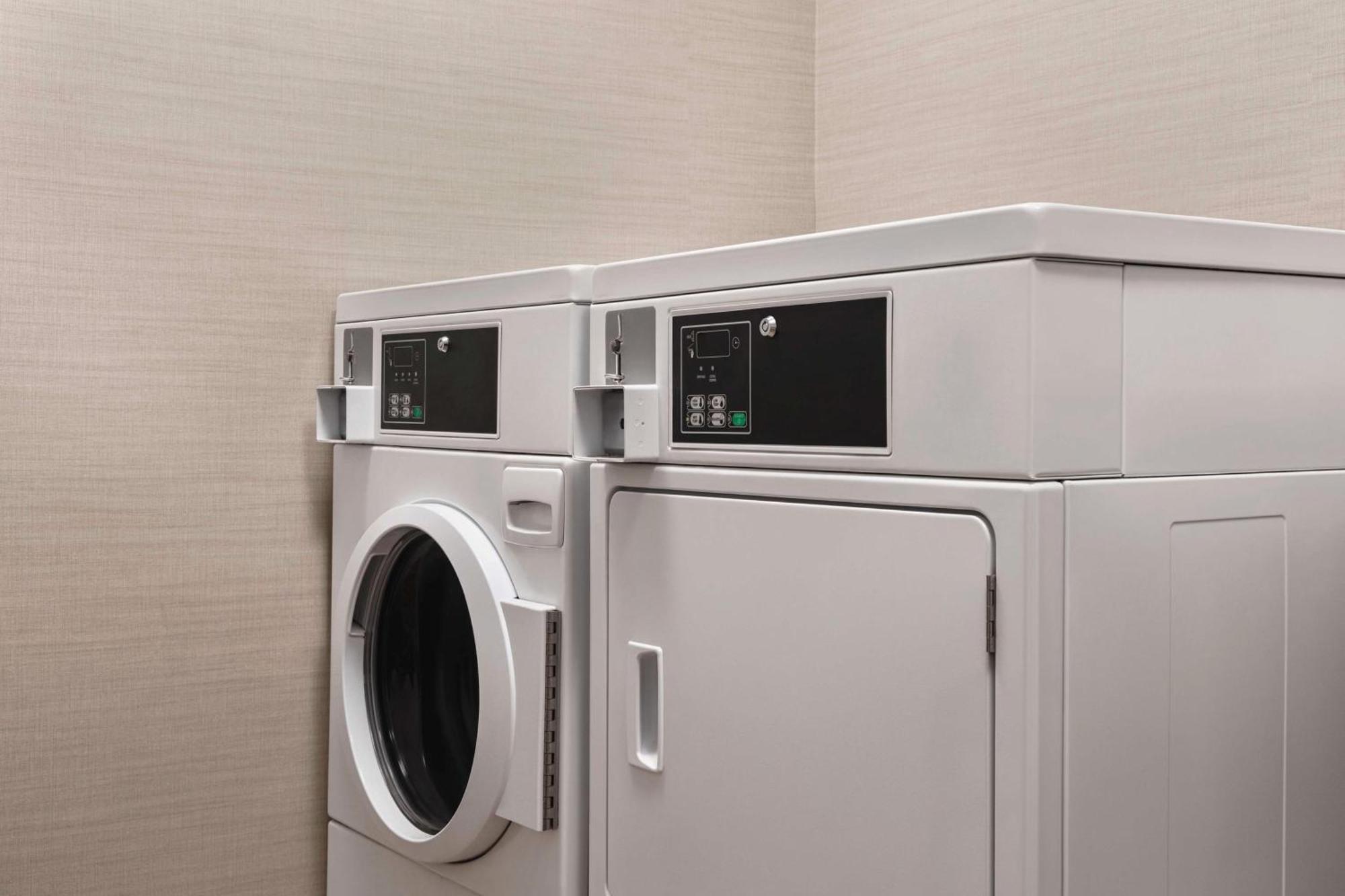 Hampton Inn & Suites Pittsburgh Waterfront West Homestead Ngoại thất bức ảnh