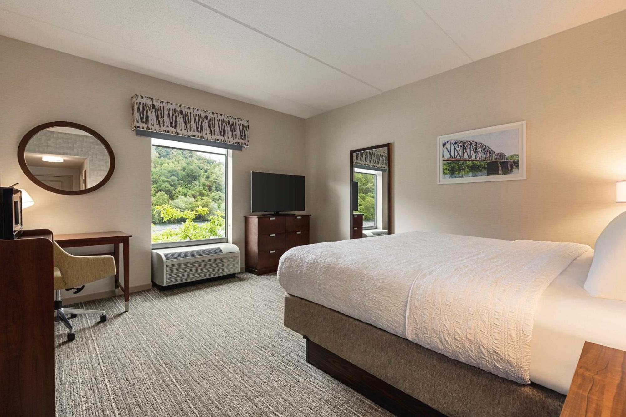 Hampton Inn & Suites Pittsburgh Waterfront West Homestead Ngoại thất bức ảnh